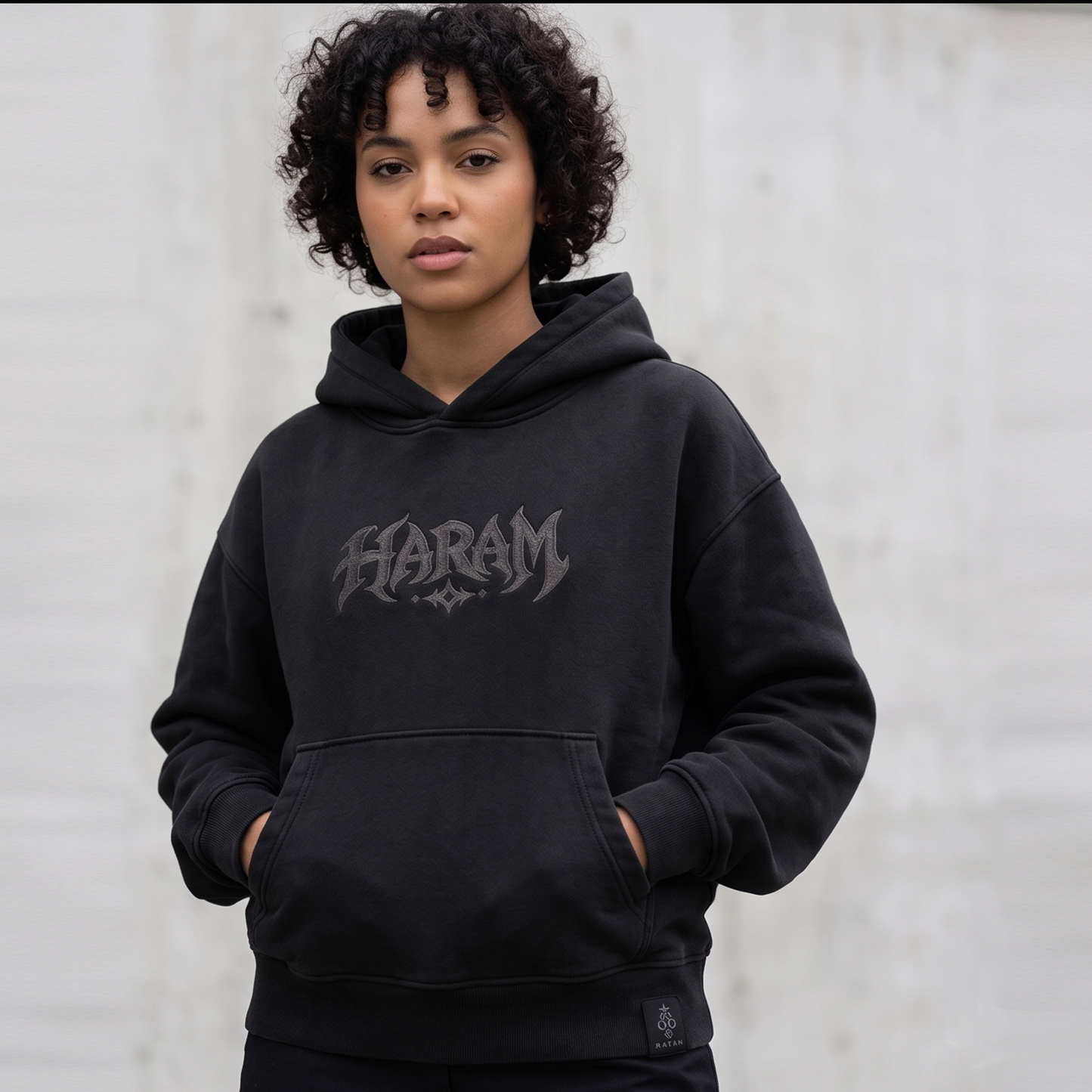 (PREVENTA) - HARAM Black Sigil Boxy Slim Hoodie Heavy Duty 425